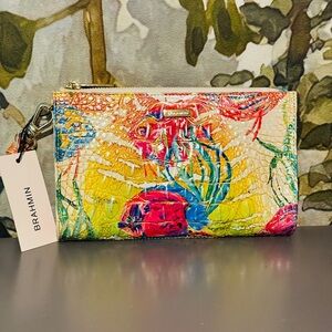 Brahmin Sealife Daisy Wristlet NWT